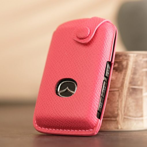 Impeccable leather case cover showcasing compatibility with Mazda remote key fobs, elevating both aesthetics and protection.